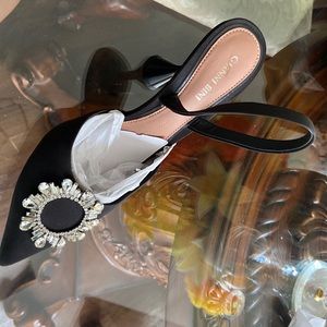 Gianni Bini Slingback Pointed Toe Heel